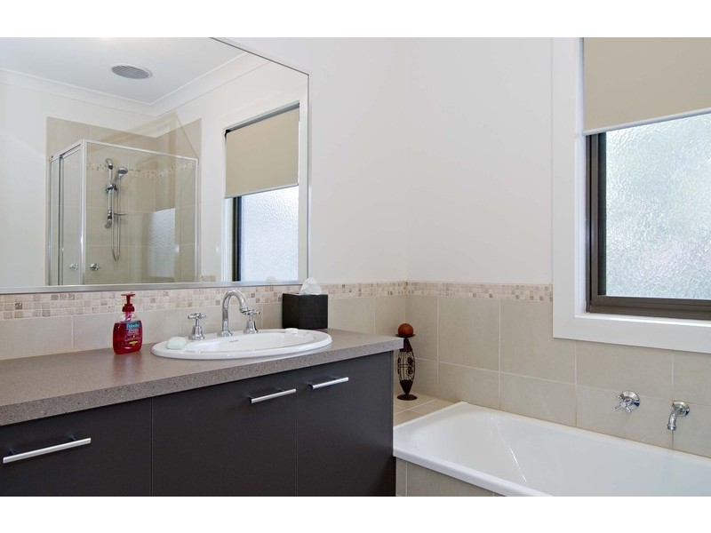 4/80 Maroondah Highway, Croydon VIC 3136