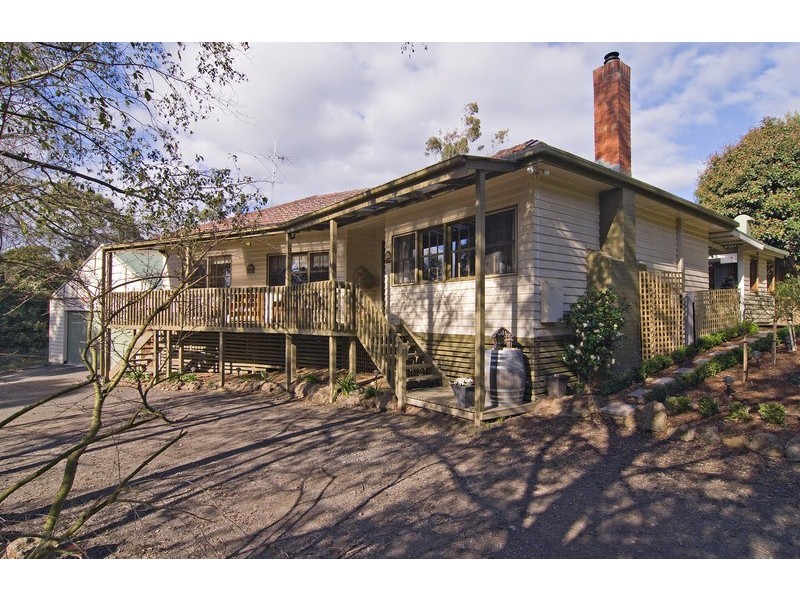 2/70 Swansea Road, Montrose VIC 3765