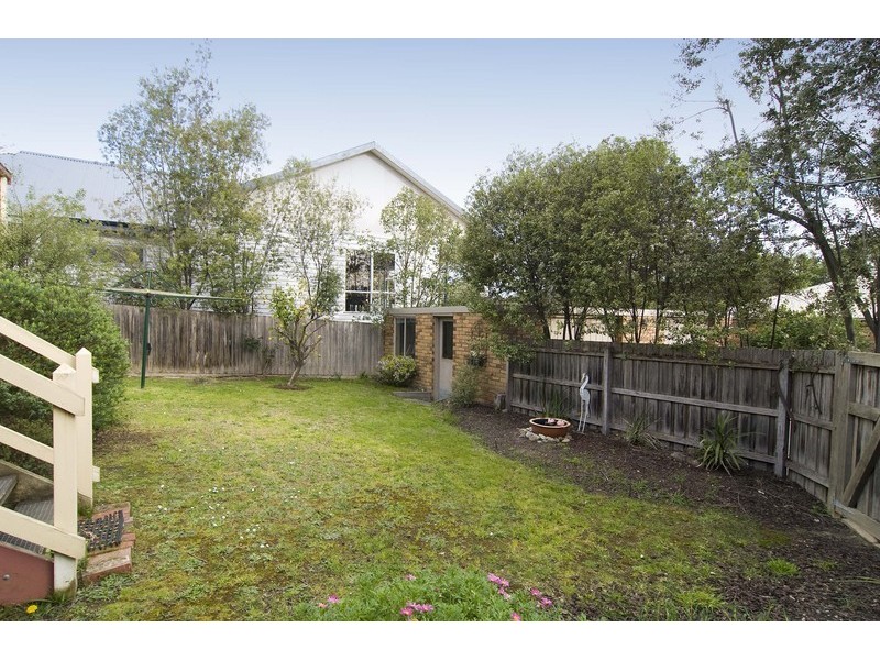 1/25 Richards Avenue, Croydon VIC 3136