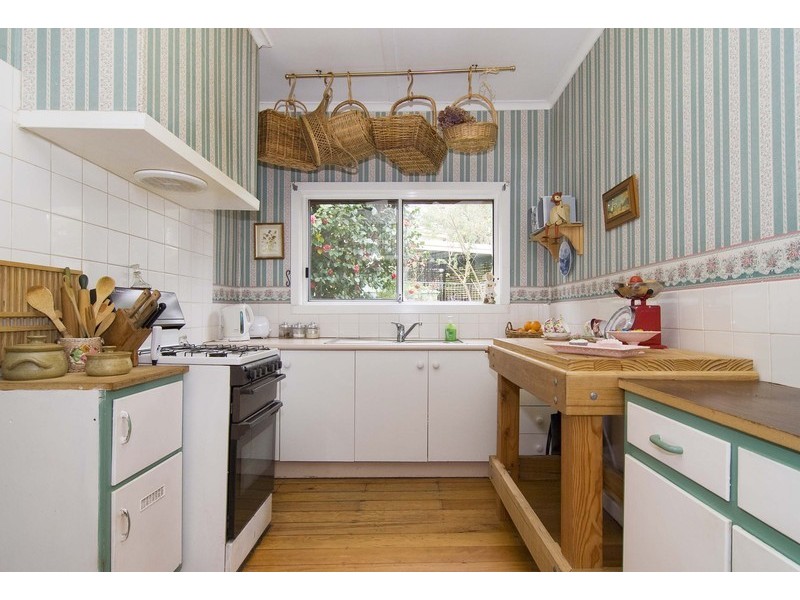 65 Kent Avenue, Croydon VIC 3136