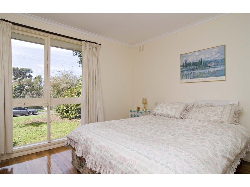 33 Daymar Drive, Mooroolbark VIC 3138