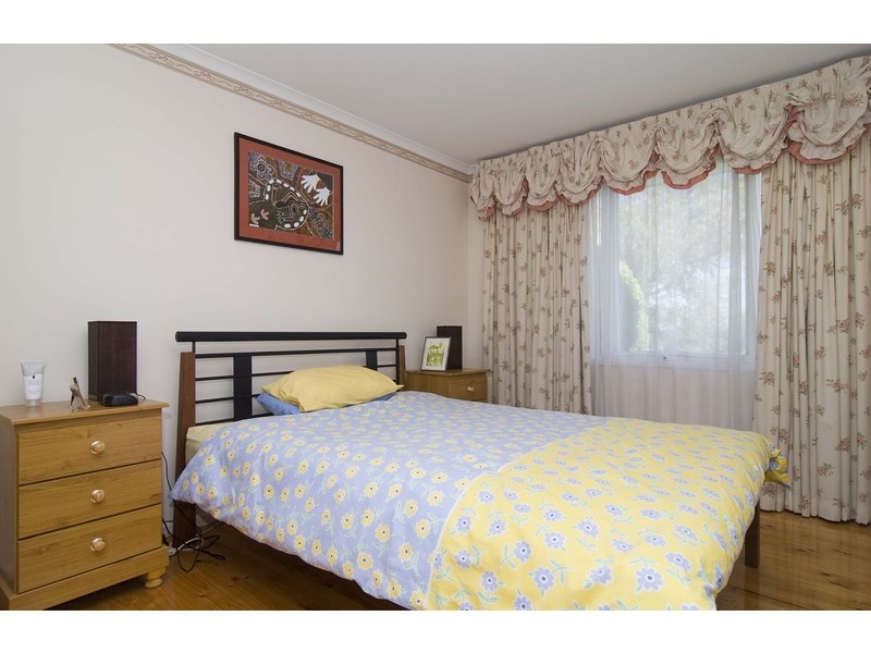 1 Chinook Crescent, Mooroolbark VIC 3138