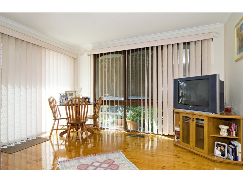 1 Chinook Crescent, Mooroolbark VIC 3138