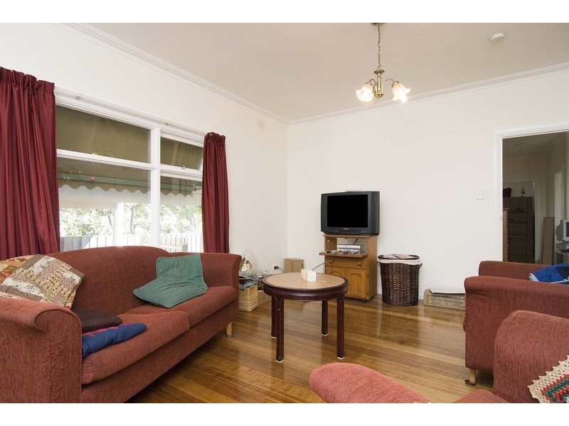 52 Mount View Parade, Croydon VIC 3136