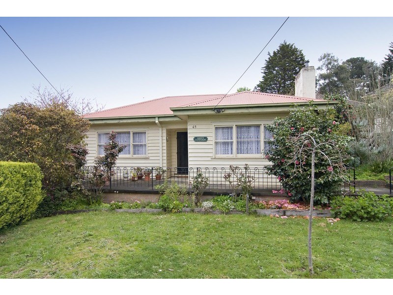 65 Kent Avenue, Croydon VIC 3136