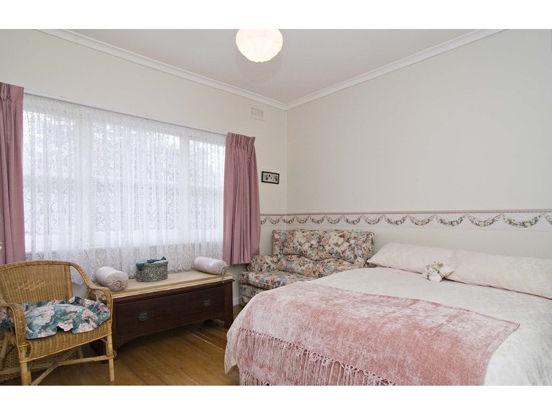 65 Kent Avenue, Croydon VIC 3136