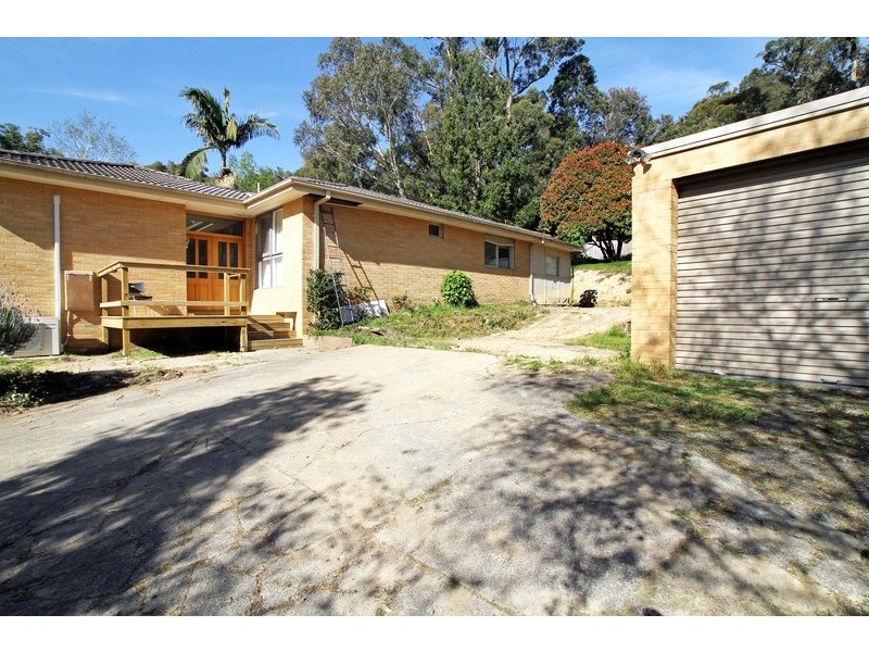 11 Milleara Street, The Basin VIC 3154