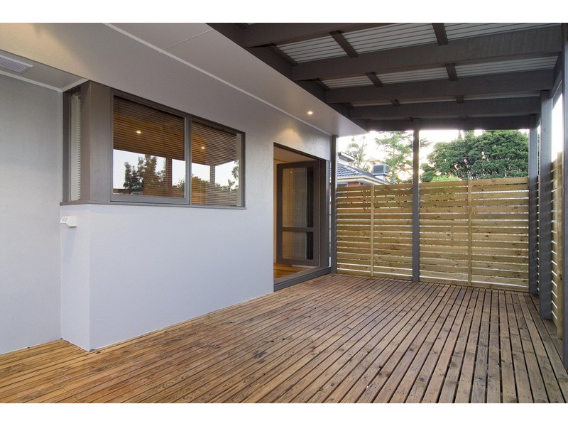 1/77 Hull Road, Croydon VIC 3136