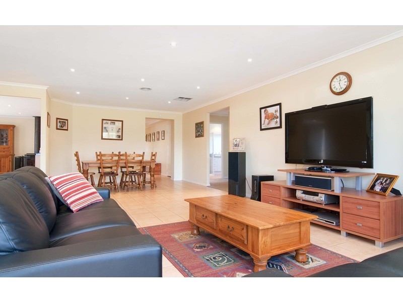 19 Glenpark Drive, Wonga Park VIC 3115