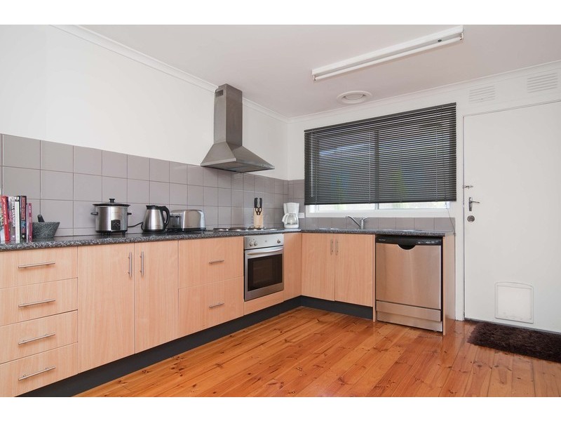 10/65 Hewish Road, Croydon VIC 3136