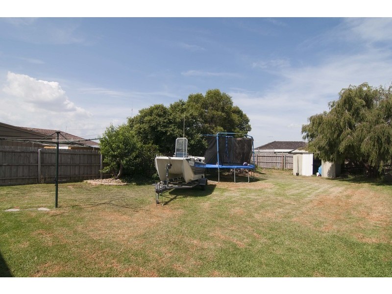 84 Country Club Drive, Chirnside Park VIC 3116