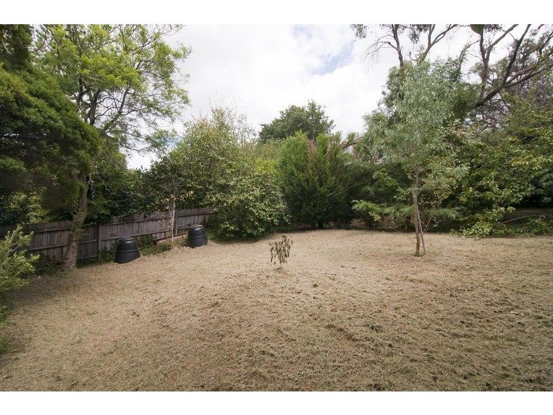 11 Grandview Avenue, Croydon VIC 3136