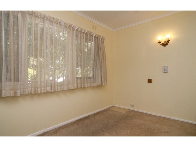 22 Tamworth Road, Kilsyth VIC 3137
