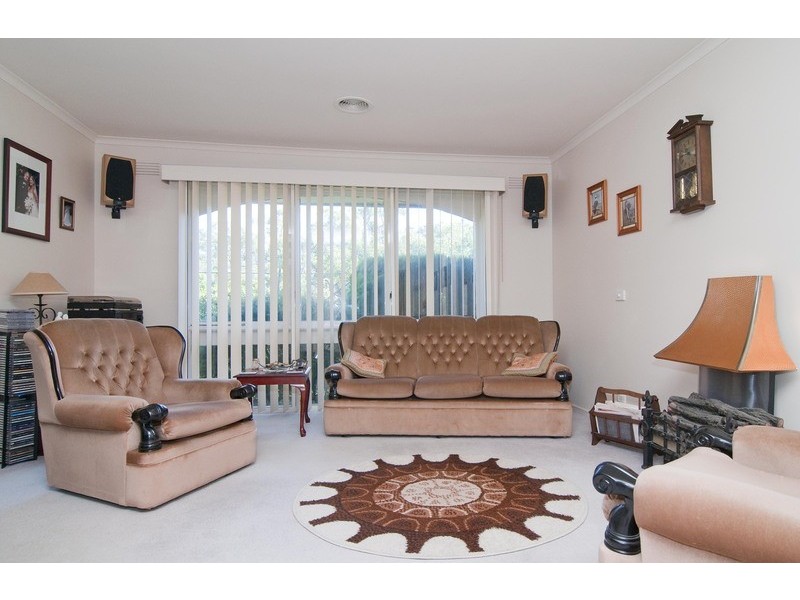 80 Mt Dandenong Road, Croydon VIC 3136