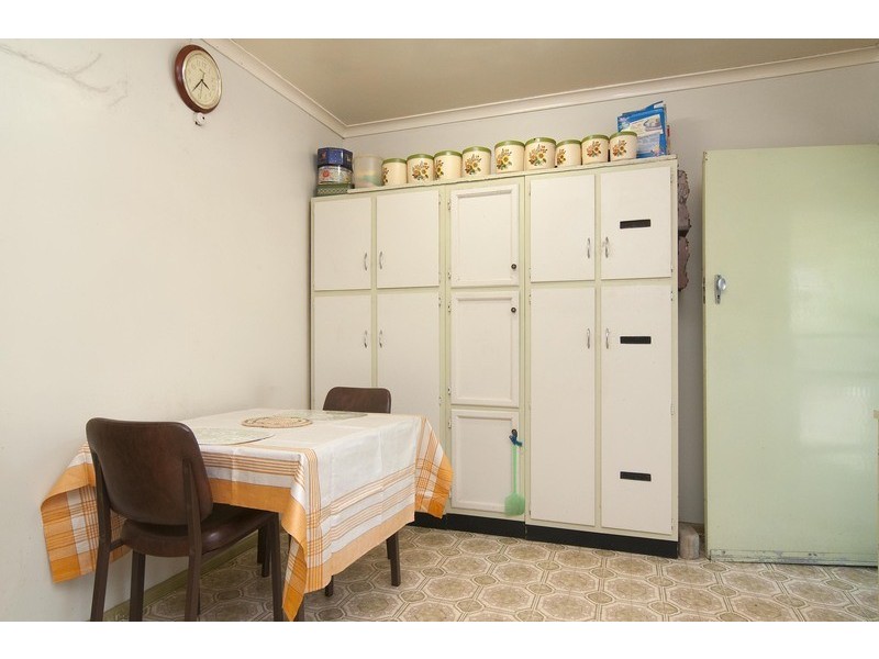 4 Eric Street, Croydon VIC 3136