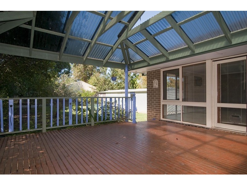 8 Bulga Street, Mooroolbark VIC 3138