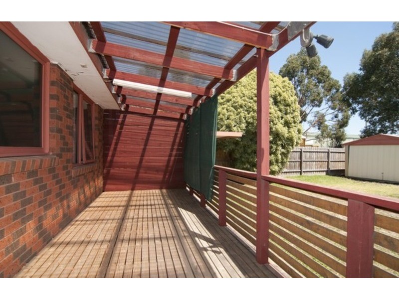 12 Belinda Close, Kilsyth VIC 3137