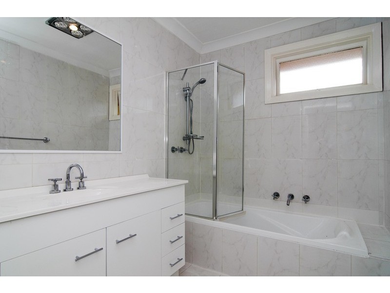 60 Old Lilydale Road, Ringwood VIC 3134