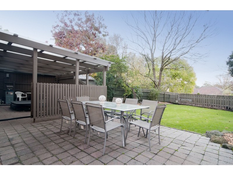 13 Taronga Crescent, Croydon VIC 3136