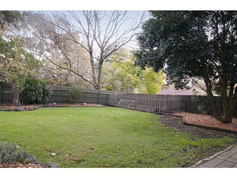 13 Taronga Crescent, Croydon VIC 3136