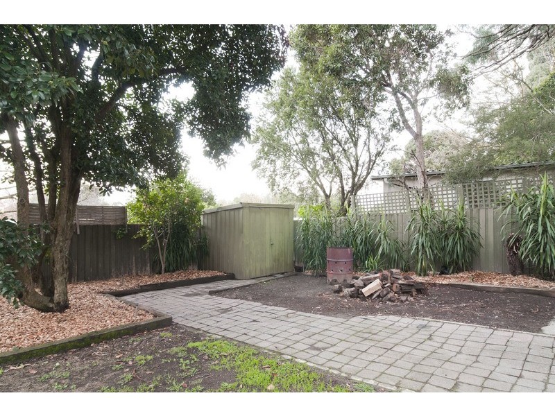 13 Taronga Crescent, Croydon VIC 3136