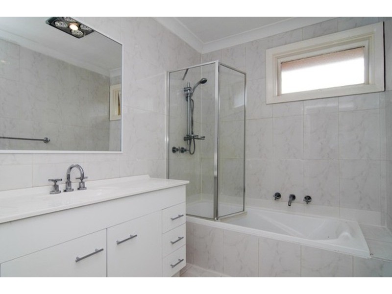 60 Old Lilydale Road, Ringwood VIC 3134