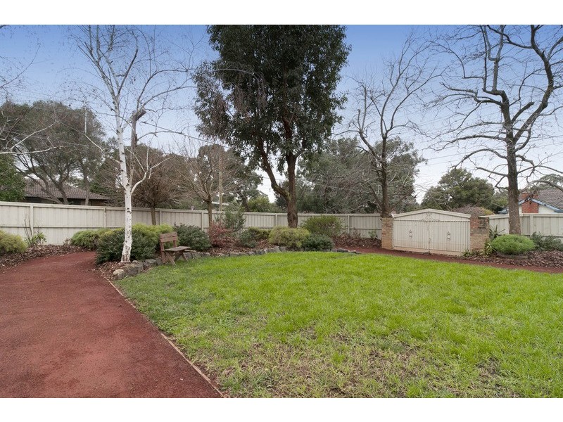 24 Parrs Road, Croydon VIC 3136