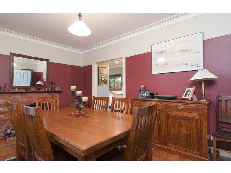 38 Beaufort Road, Croydon VIC 3136