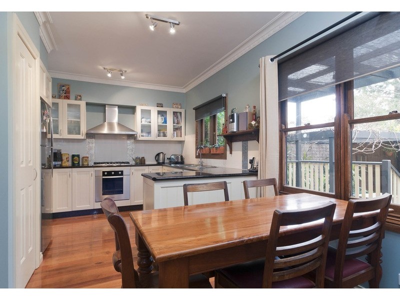 38 Beaufort Road, Croydon VIC 3136