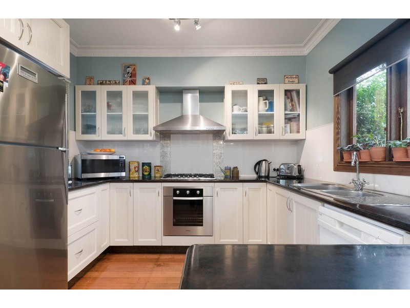 38 Beaufort Road, Croydon VIC 3136