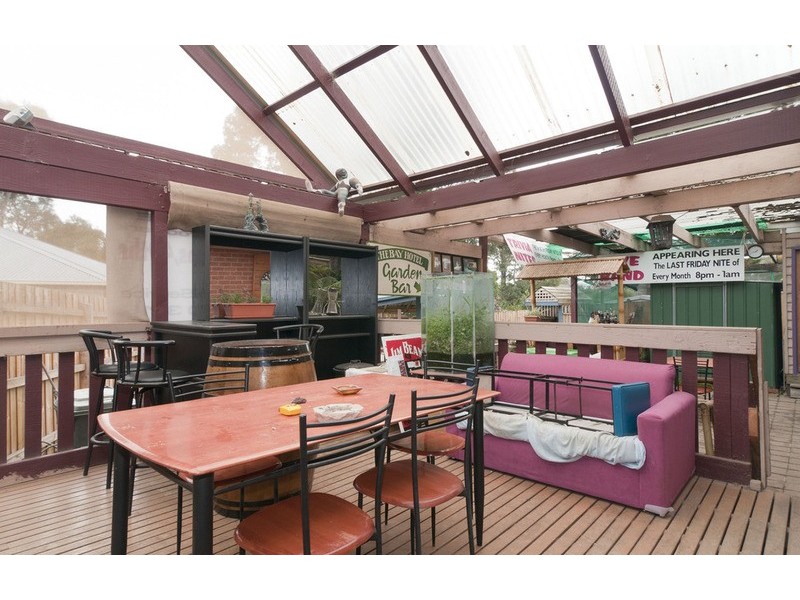 6 Hildegard Court, Kilsyth VIC 3137