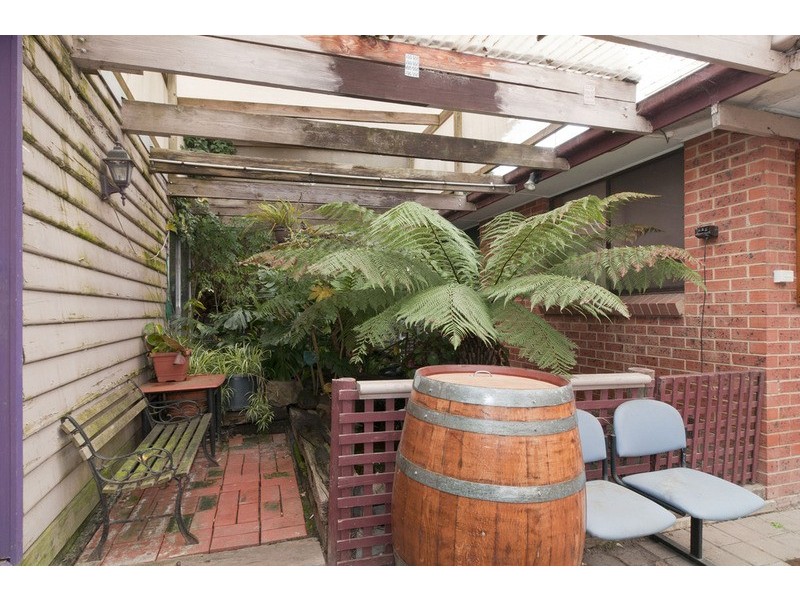 6 Hildegard Court, Kilsyth VIC 3137