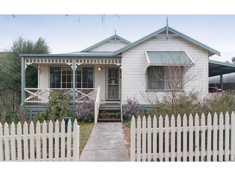 2 Kincumber Drive, Croydon VIC 3136