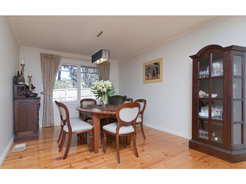 11 Cheeseman Street, Croydon VIC 3136