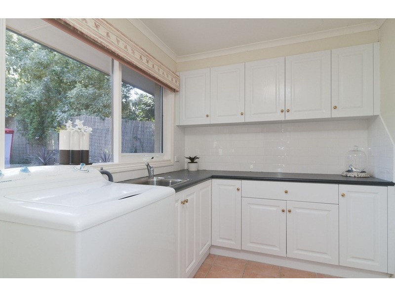 11 Cheeseman Street, Croydon VIC 3136
