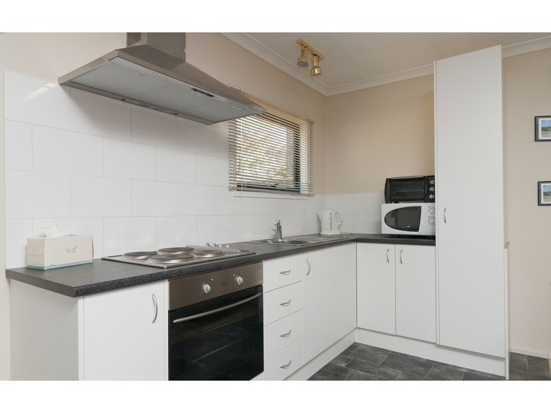 11 Cheeseman Street, Croydon VIC 3136