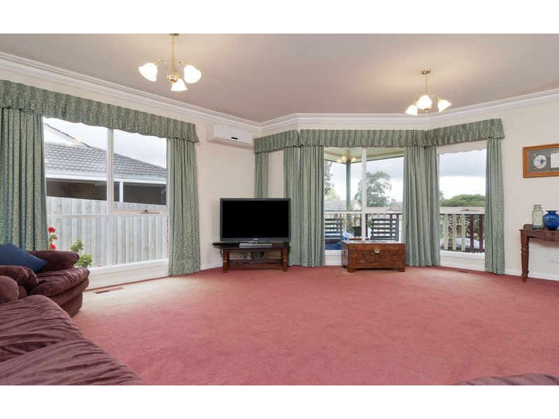 115 Victoria Road, Chirnside Park VIC 3116