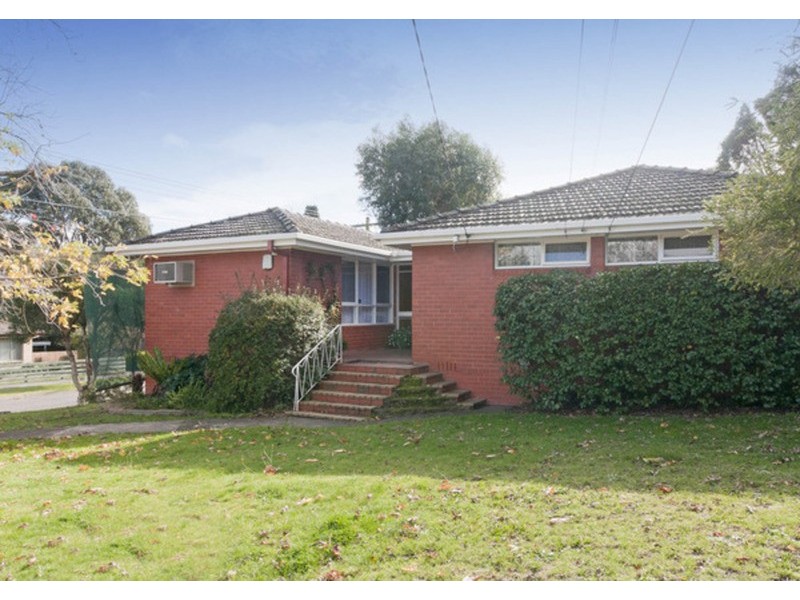 1 Marlow Street, Mooroolbark VIC 3138