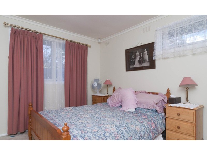 1 Marlow Street, Mooroolbark VIC 3138