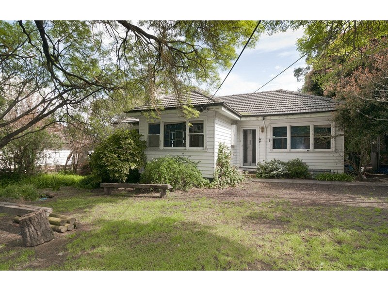 11 Murray Road, Croydon VIC 3136