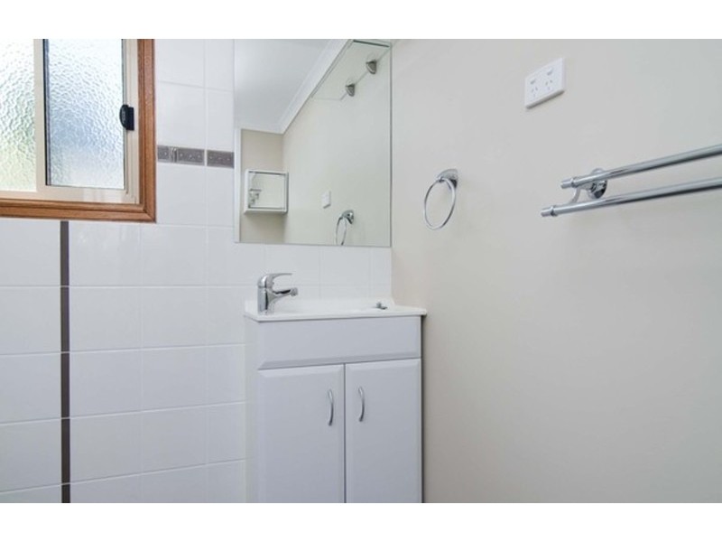 9 Lincoln Road, Croydon VIC 3136