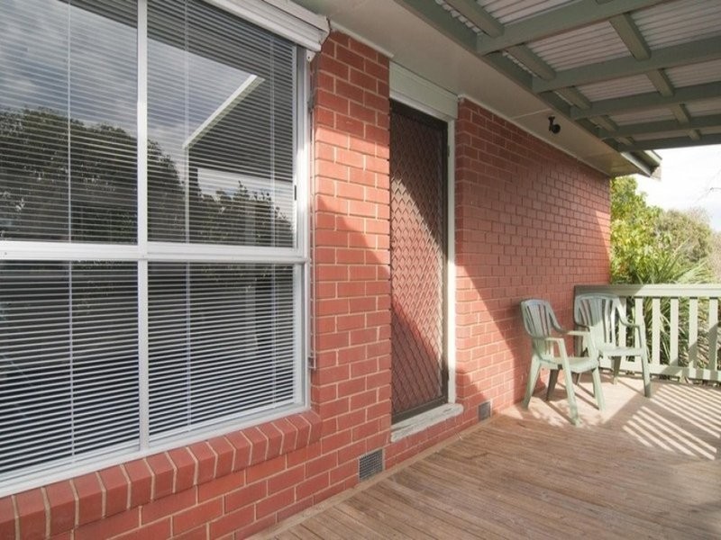 176 Eastfield Road, Croydon South VIC 3136