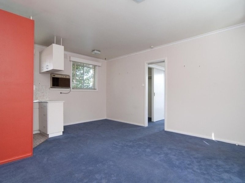176 Eastfield Road, Croydon South VIC 3136