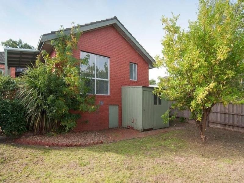 176 Eastfield Road, Croydon South VIC 3136