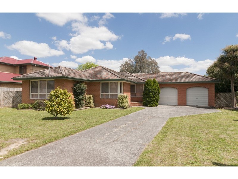 30 Olympus Drive, Croydon South VIC 3136