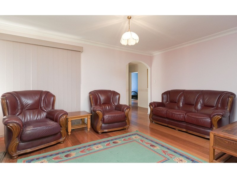 30 Olympus Drive, Croydon South VIC 3136