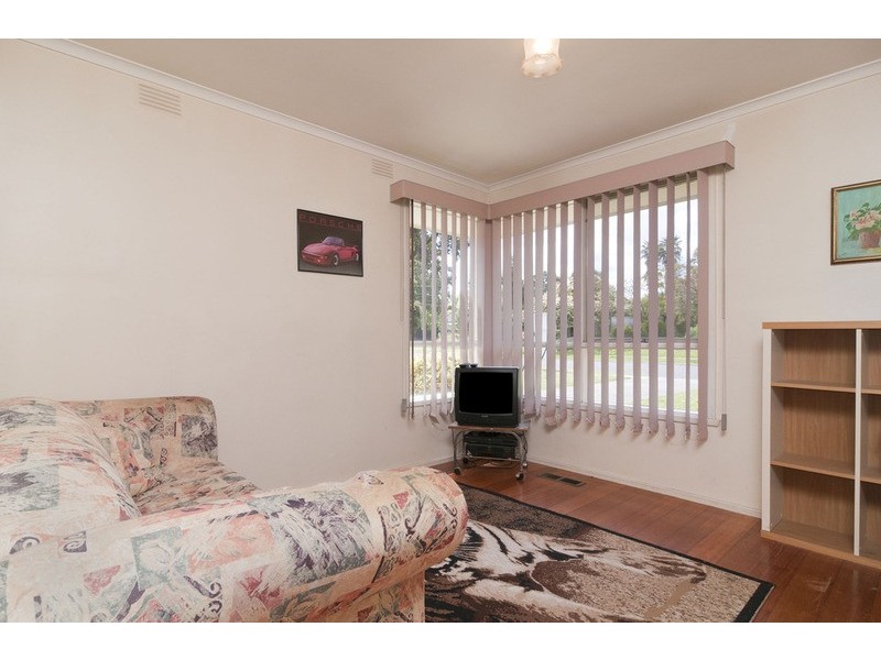 30 Olympus Drive, Croydon South VIC 3136