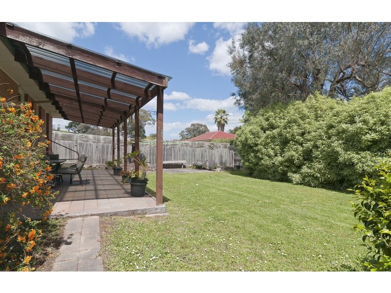 30 Olympus Drive, Croydon South VIC 3136