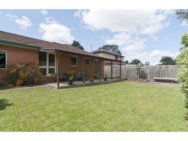 30 Olympus Drive, Croydon South VIC 3136