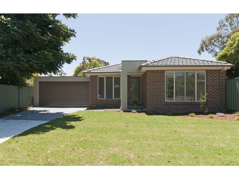 21 Winifred Road, Mooroolbark VIC 3138